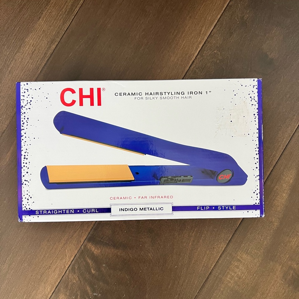 CHI Ceramic Hairstyling Iron 1" - Blue Indigo Metallic